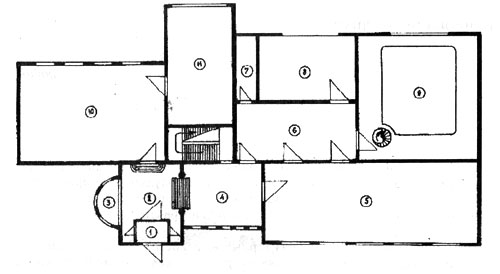 Планировочная структура первого этажа: 1 - тепловой шлюз; 2 - вестибюль; 3 - гардероб; 4 - холл; 5 - читальный зал; 6 - служебное помещение; 7 - кладовая; 8 - книгохранилище читального зала; 9 - главное книгохранилище; 10 - концертно-выставочный зал; 11 - методический кабинет