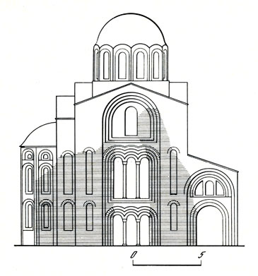 Учайяк. Церковь. XI в. Северный фасад, реконструкция С. Эйидже