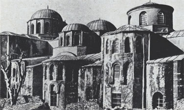 Константинополь. Монастырь Пантократора. Общий вид храмов  с северо-востока