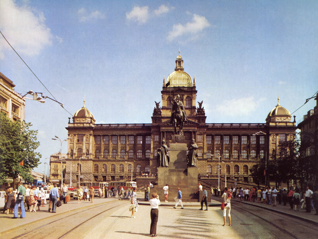 The National Museum was founded in 1818 and be­fore long began to play an important role in the cultural life of the Czech nation. Its building at the head of Wenceslas Square was erected in the years 1885 - 1890 to plans by Josef Schulz. The statues on the ramp were made by Antonin Wagner.