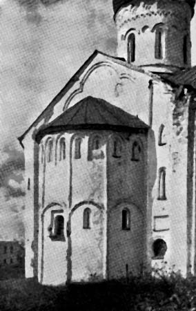 Новгород. Церковь Федота Стратилата на ручье. Вид с востока